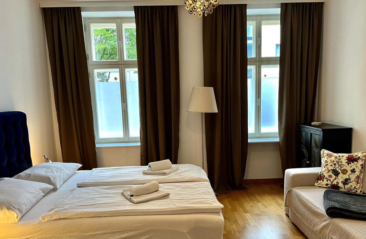 Casa Nostra - Zentrale Wohnung Am Augarten Виена Екстериор снимка